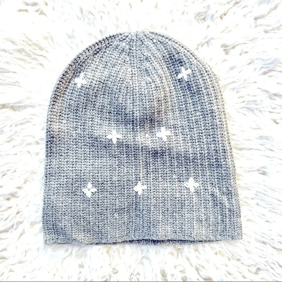 🔥What's Hot!!🔥 Adorable Portland Fuzzy Sparkle Beanie, Tuke 😻🛍 - Picture 1 of 3